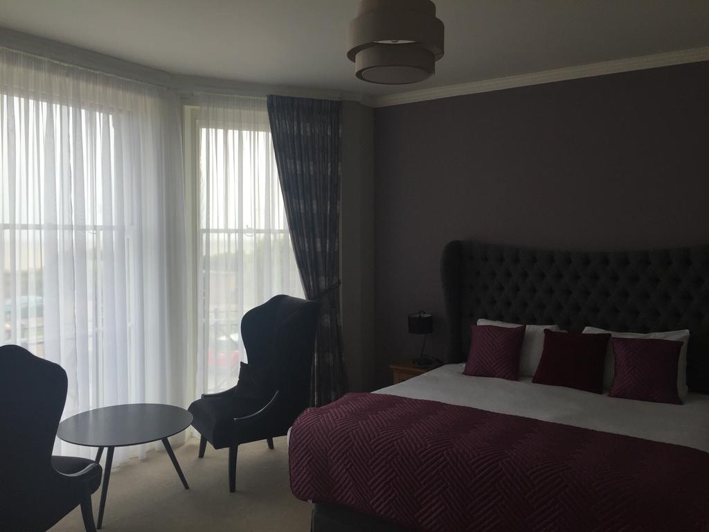 The Clyffe Hotel โลเวสทอฟต์ ภายนอก รูปภาพ